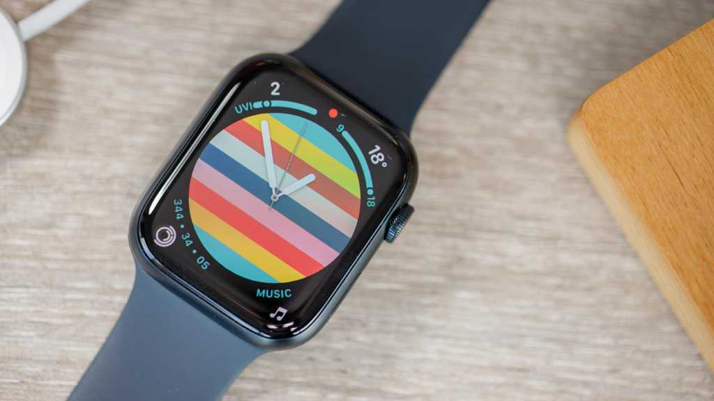 The Apple Watch’s ‘canceled’ body temp readings may arrive this fall