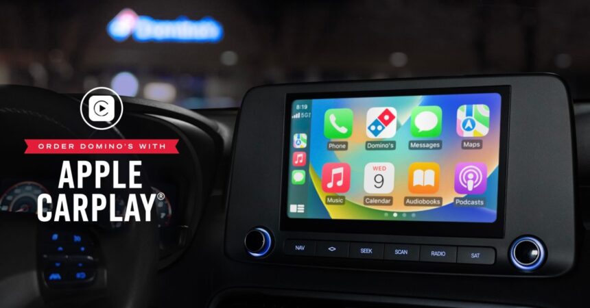 CarPlay learns how to order pizza while you drive