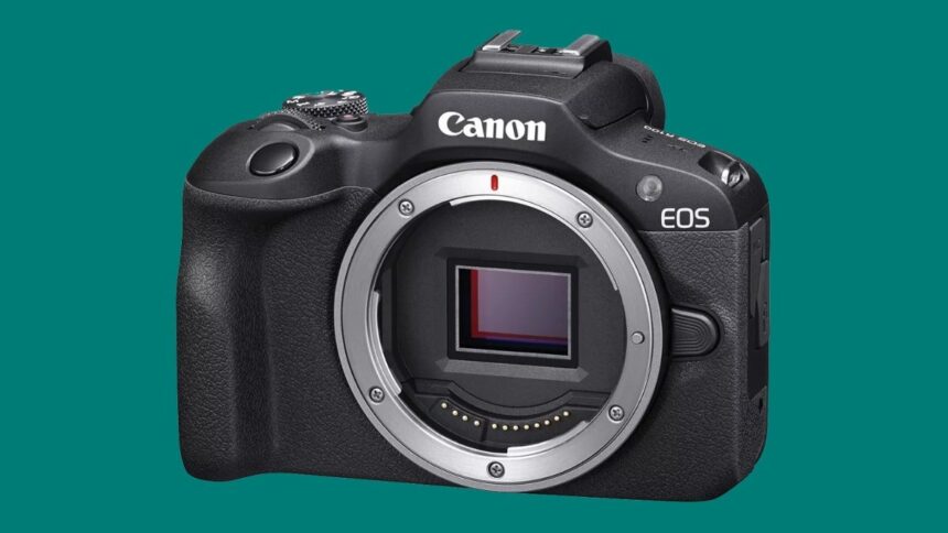 Canon EOS R100 is an affordable mirrorless camera